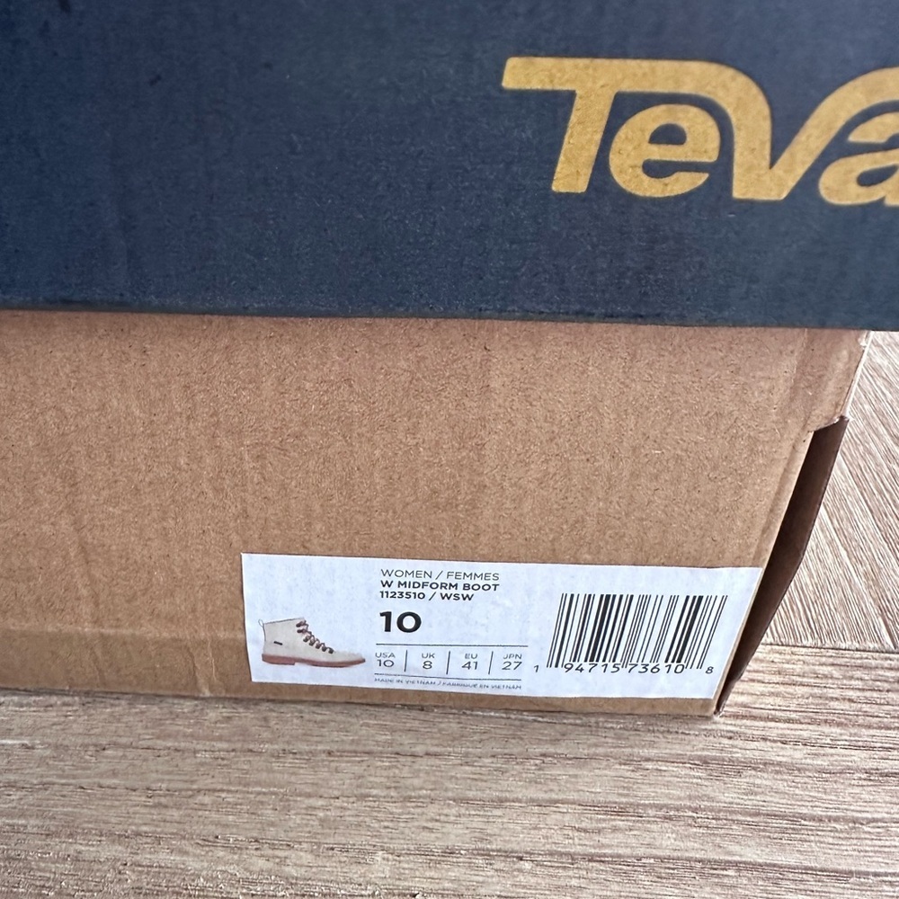 Teva Boots Midform Lace Up Leather Winter Fall Hiking White Swan W's 10 NWB - Picture 14 of 16